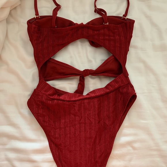 Knotted One Piece Bathing Suit - Picture 2 of 2